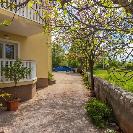 Vesna Apartment