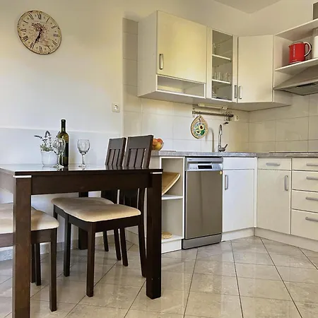 Vesna Apartment *